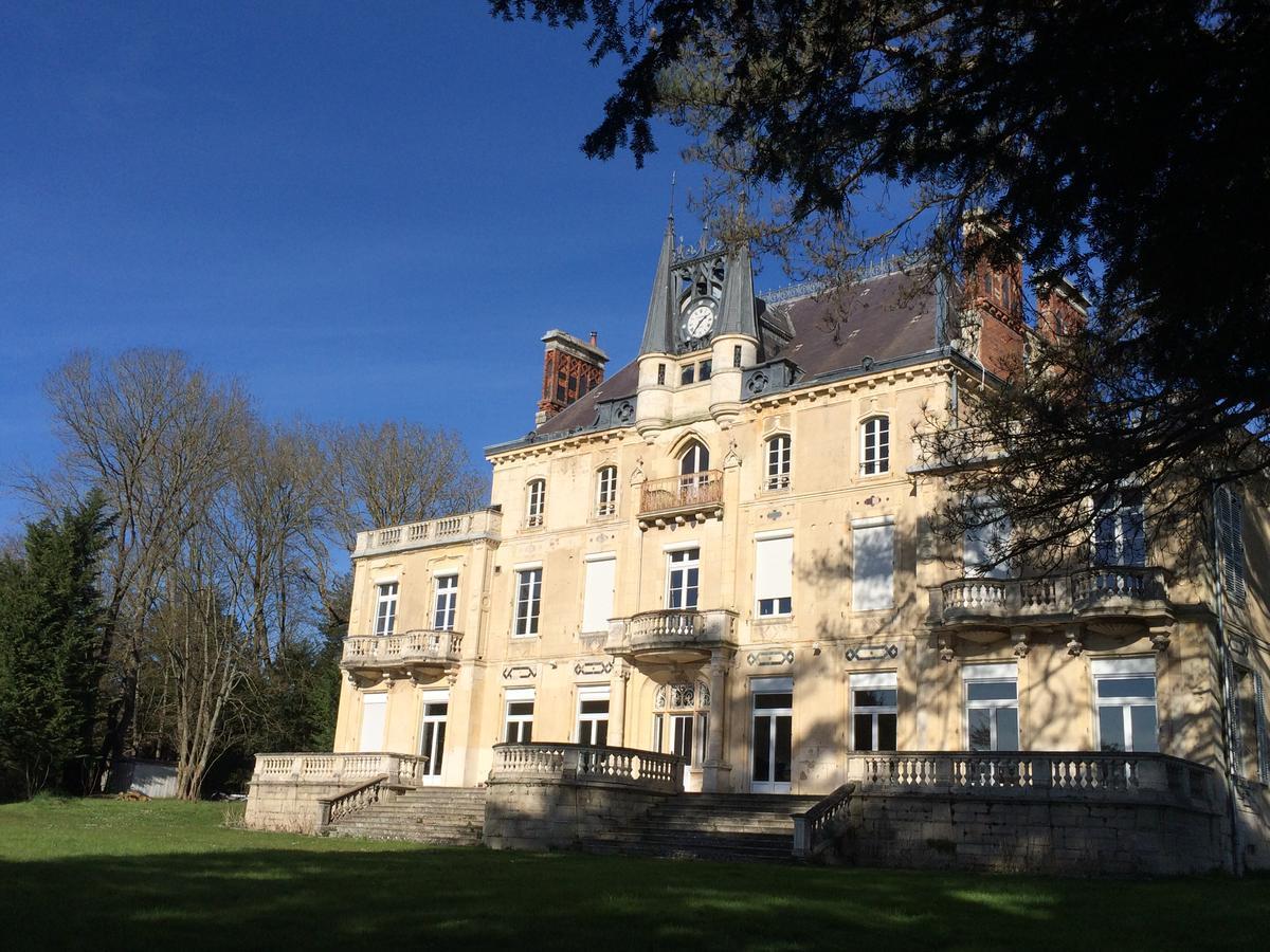 Chateau De La Rocherie Nevers Nord / Varennes-Vauzelles Exterior photo